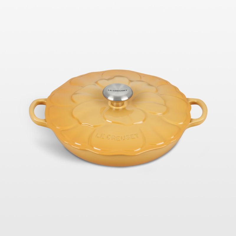 Le Creuset 2.25-Qt. Petal Honey Yellow Enameled Cast Iron Braiser