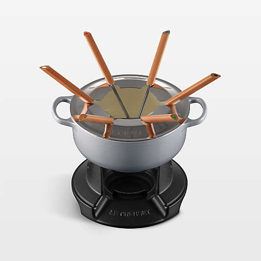 Le Creuset ® Signature 2.5-Qt. Chateau Enameled Cast Fondue Set
