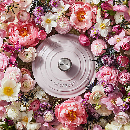 Le Creuset ® Signature 5.5-Qt. Shallot Enameled Cast Iron Round Dutch Oven