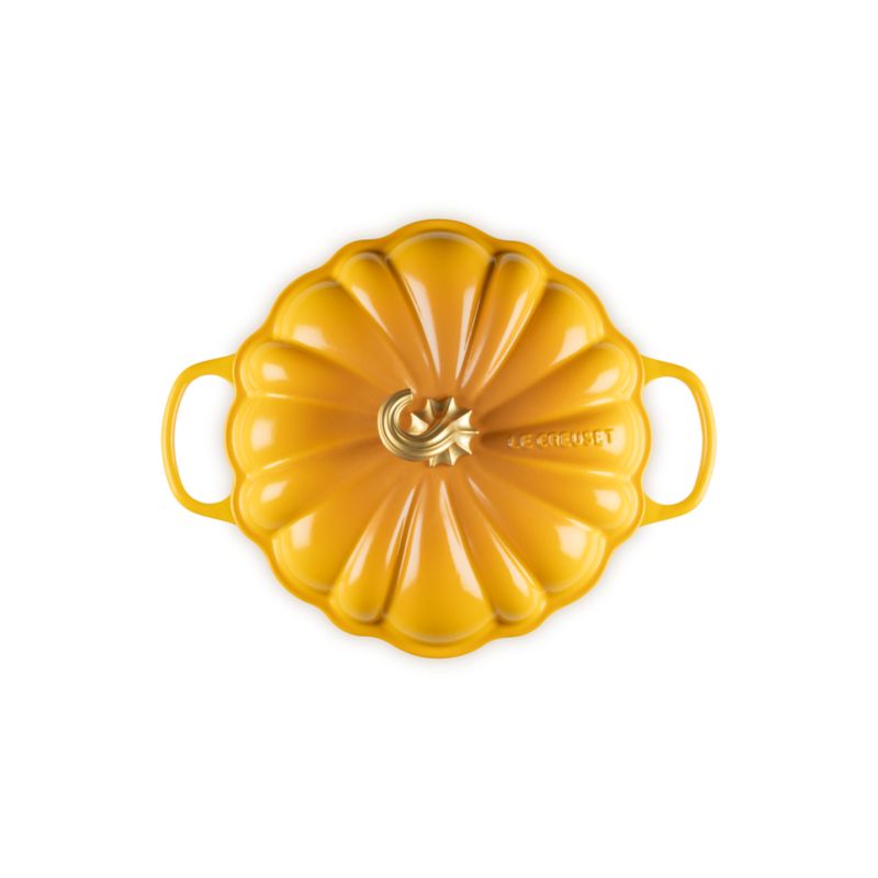 Le Creuset ® 2.75-Qt. Nectar Enameled Cast Iron Figural Pumpkin Braiser - image 3 of 7