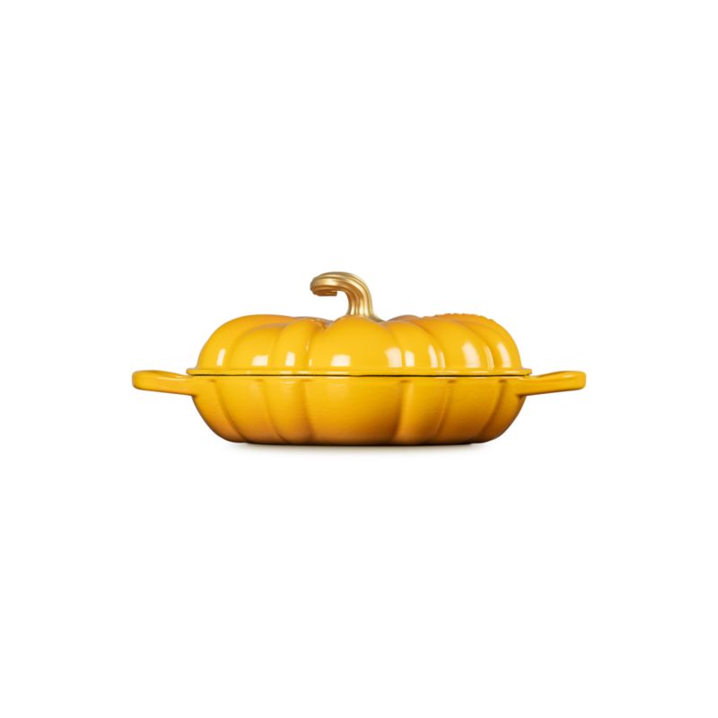 Le Creuset ® 2.75-Qt. Nectar Enameled Cast Iron Figural Pumpkin Braiser - image 5 of 7