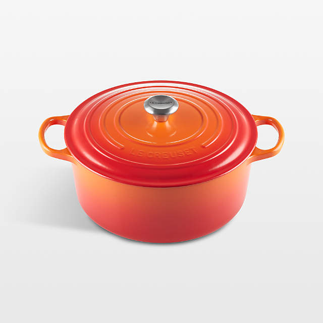 https://cb.scene7.com/is/image/Crate/LeCreu3p5RdDchOvFlmSSF23_VND/$web_pdp_main_carousel_zoom_low$/231016053530/le-creuset-signature-3.5-qt.-flame-orange-enameled-cast-iron-dutch-oven.jpg