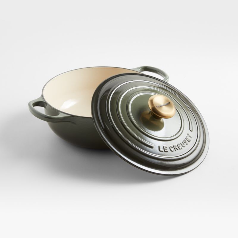 Le Creuset ® Signature 3.5-Qt. Thyme Sauteuse Oven - image 4 of 8