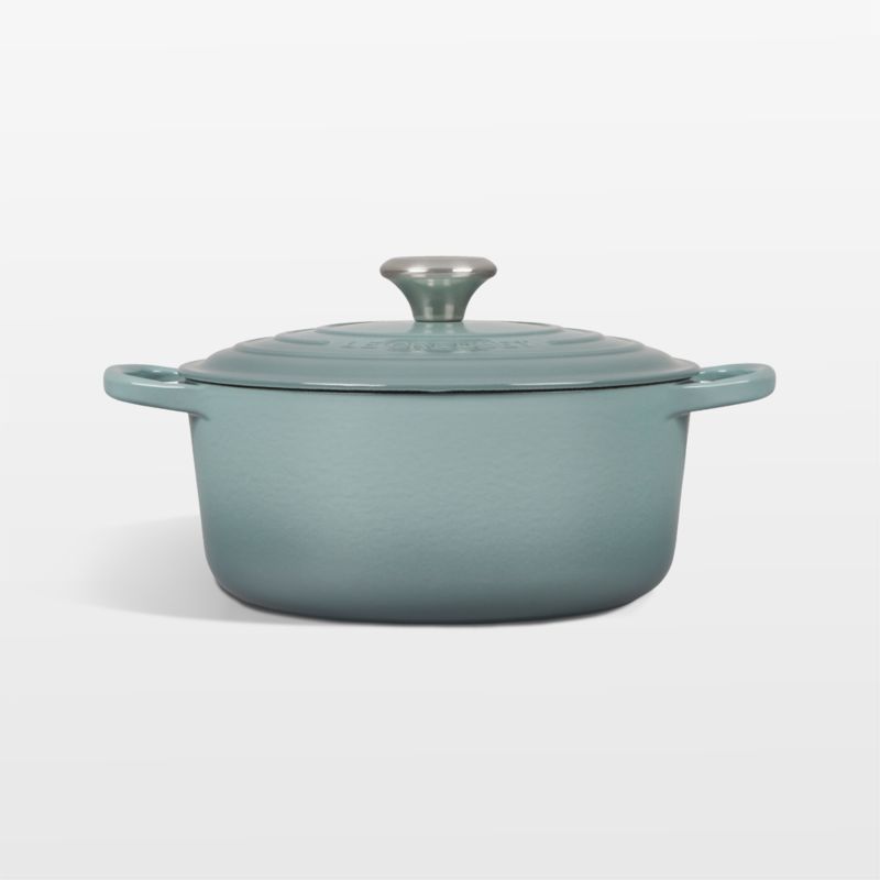 Le Creuset Signature Round 5.5-Qt. Ink Blue Enameled Cast Iron Dutch Oven  with Lid + Reviews, Crate & Barrel