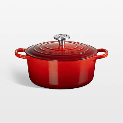 Le Creuset ® Signature 4.5-Qt. Cerise Enameled Cast Iron Round Dutch Oven