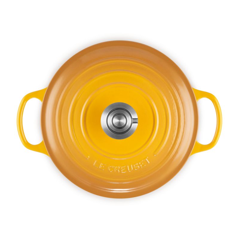 Le Creuset ® Signature 4.5-Qt. Nectar Enameled Cast Iron Round Dutch Oven - image 7 of 13
