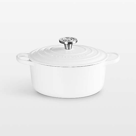 Le Creuset ® Signature 4.5-Qt. White Enameled Cast Iron Round Dutch Oven