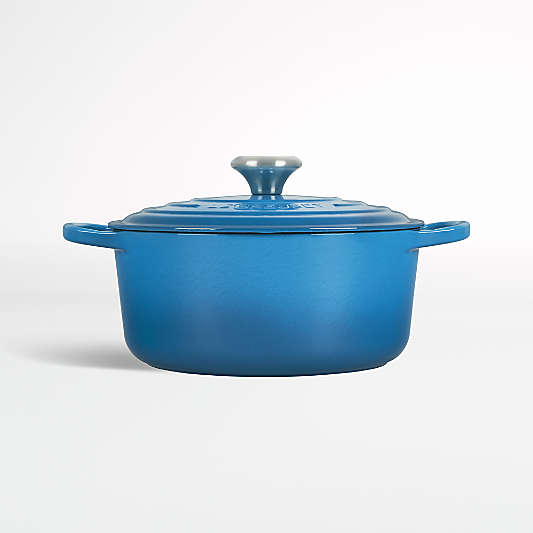 Le Creuset ® Signature 4.5-Qt. Marseille Enameled Cast Iron Round Dutch Oven