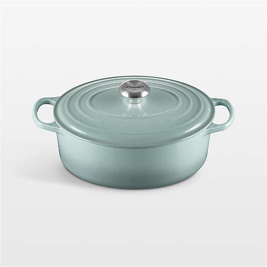 Le Creuset ® Signature 4.7L/5-Qt Sea Salt Oval Dutch Oven with Stainless Steel Knob