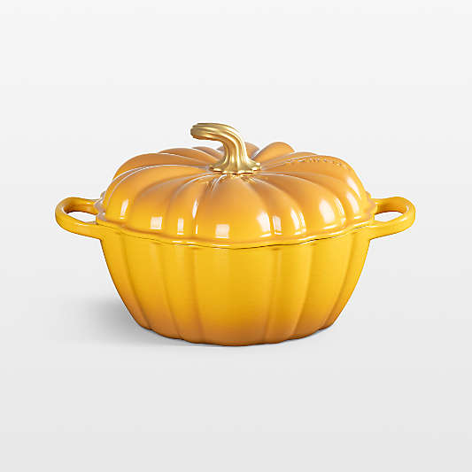 Le Creuset ® Signature 4-Qt. Nectar Enameled Cast Iron Pumpkin Cocotte