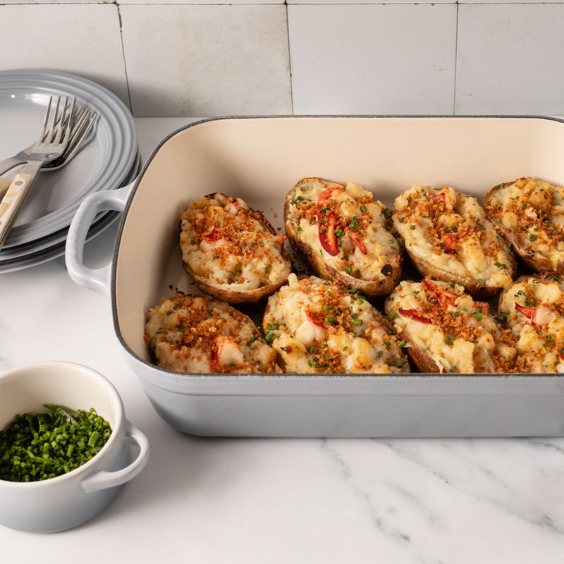 Le Creuset ® Signature 5.25-Qt. Chateau Enameled Cast Iron Rectangular Roaster - image 4 of 7