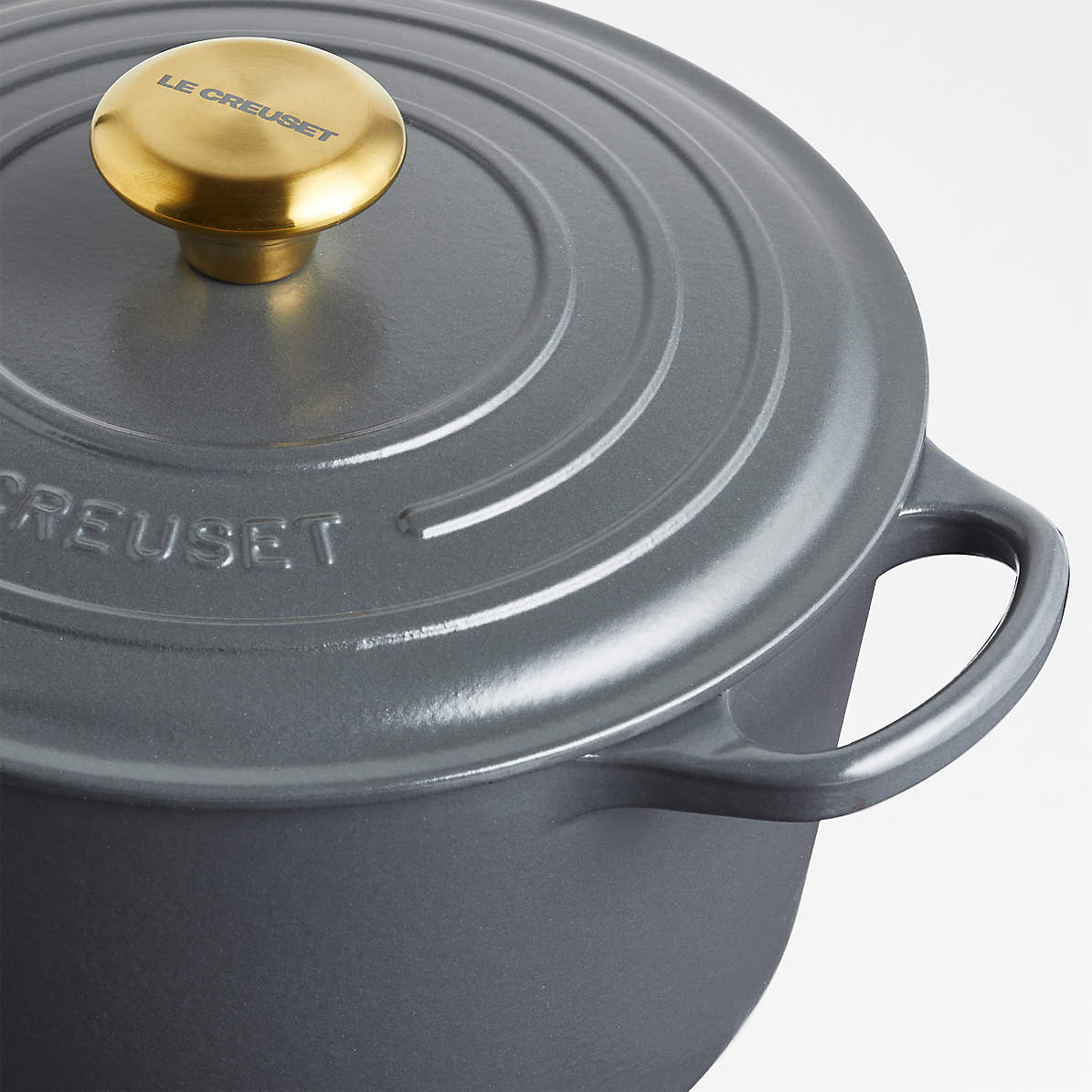 Le Creuset Signature Round 5.5-Qt. Graphite Grey Enameled Cast Iron Dutch  Oven with Lid + Reviews