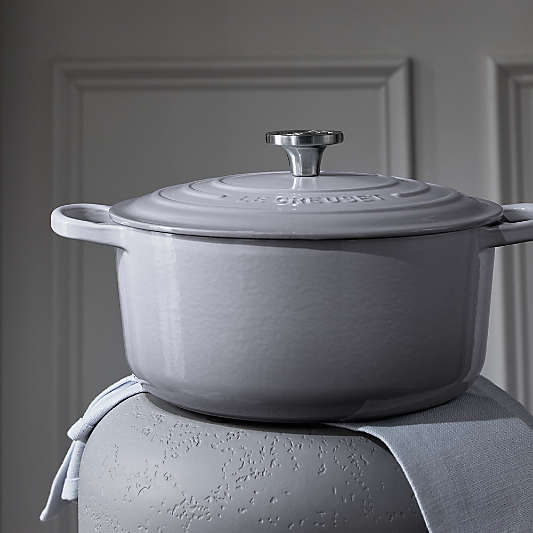 Le Creuset ® Signature 5.5-Qt. Chateau Enameled Cast Iron Round Dutch Oven
