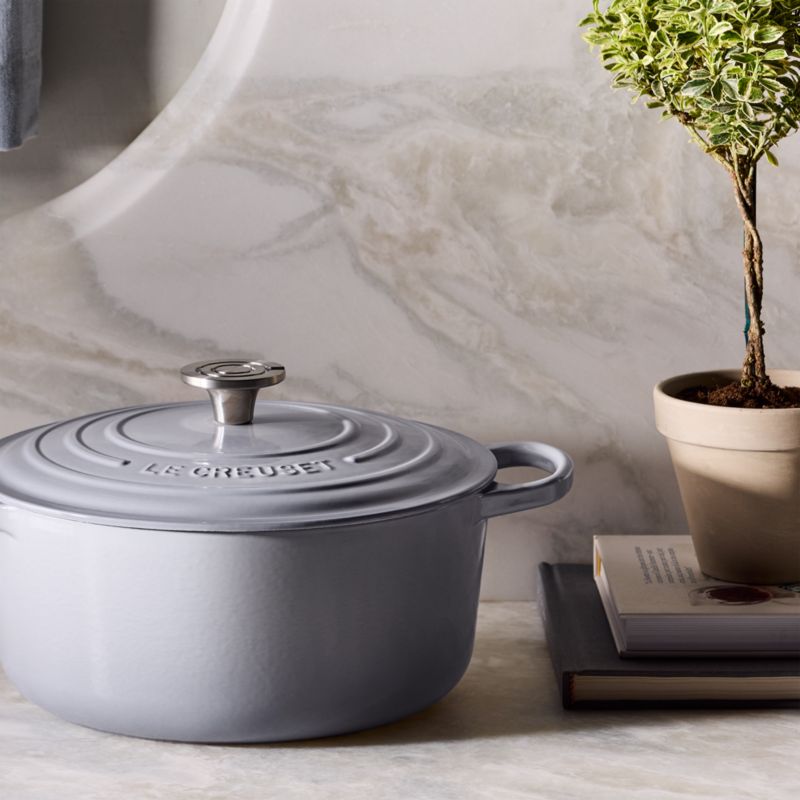 Le Creuset ® Signature 5.5-Qt. Chateau Enameled Cast Iron Round Dutch Oven - image 7 of 16