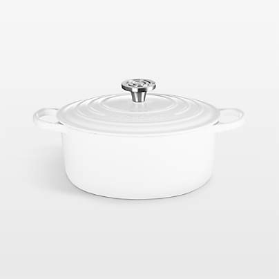 Le Creuset ® Signature 5.5-Qt. White Enameled Cast Iron Dutch Oven with Lid