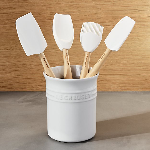 Le Creuset Craft Silicone Basting Brush – Divertimenti Cookshop