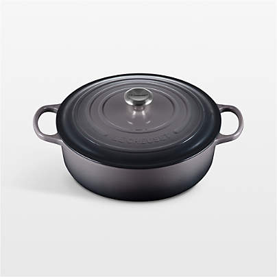Le Creuset ® Signature 6.2L/6.5-Qt Oyster Shallow Round Dutch Oven with Stainless Steel Knob