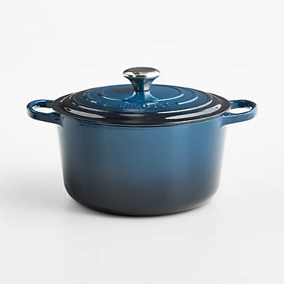 Le Creuset ® Signature 6.5-Qt. Nuit Enameled Cast Iron Deep Round Dutch Oven