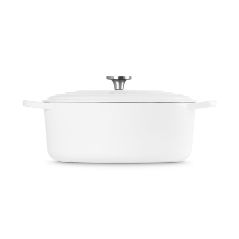 Le Creuset ® Signature 6.75-Qt. White Enameled Cast Iron Oval Dutch Oven - image 2 of 8