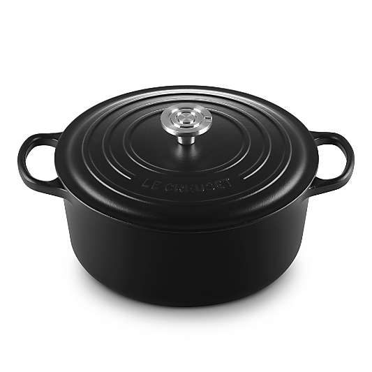Le Creuset ® Signature 7.25-Qt. Licorice Black Enameled Cast Iron Dutch Oven