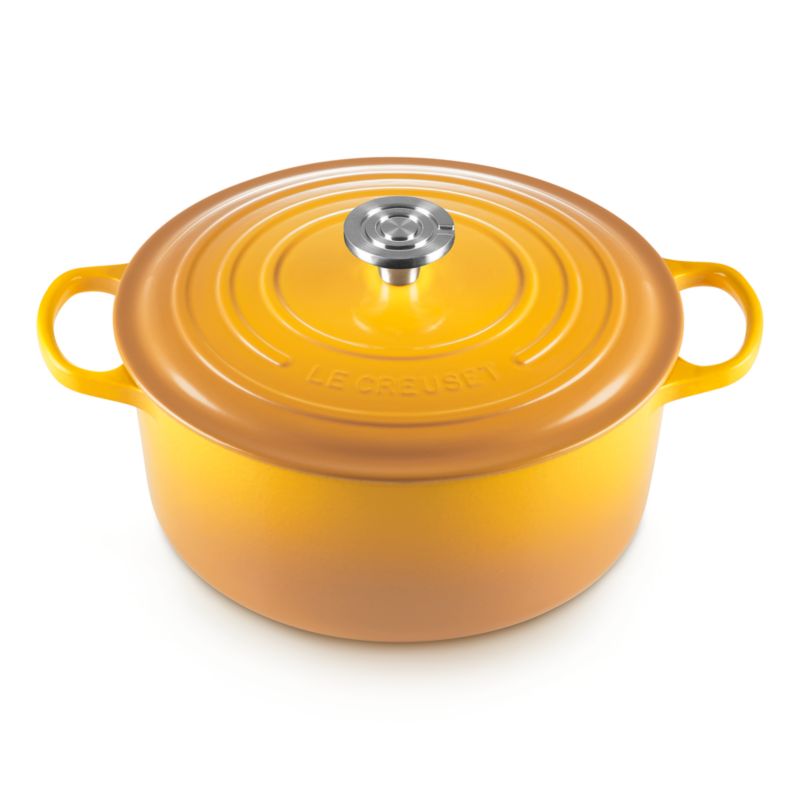 Le Creuset ® Signature 7.25-Qt. Nectar Enameled Cast Iron Round Dutch Oven - image 2 of 12
