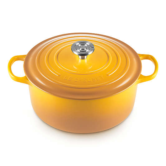 Le Creuset ® Signature 7.25-Qt. Nectar Enameled Cast Iron Round Dutch Oven