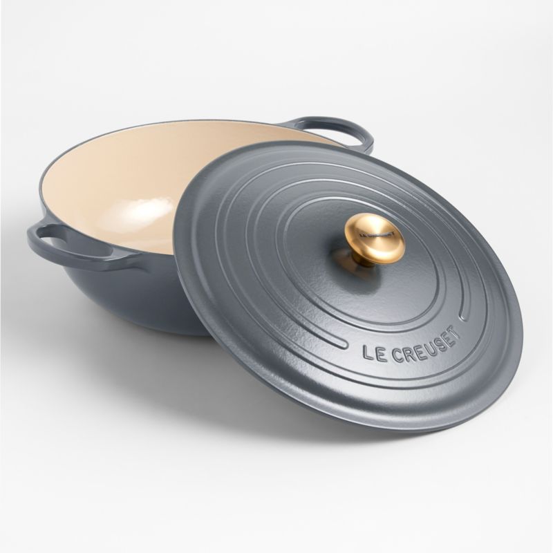 Le Creuset ® Signature 7.5-Qt. Graphite Enameled Cast Iron Chef Oven - image 1 of 3