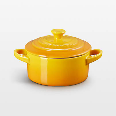 Le Creuset ® 8-Oz. Nectar Round Mini Cocotte with Lid