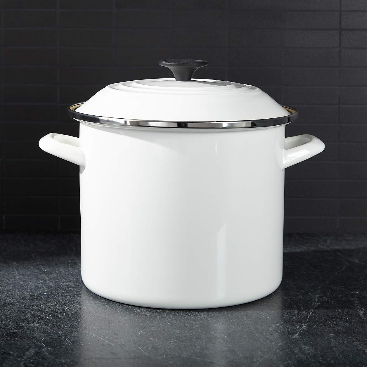 Le Creuset White 8Quart Enameled Stockpot + Reviews Crate & Barrel