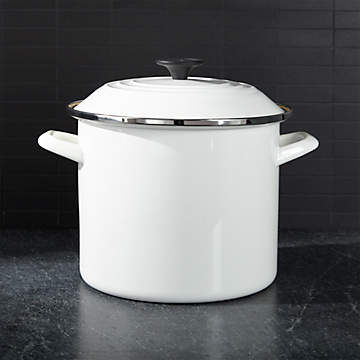 All-Clad d3 Curated 5.5-Quart Stockpot with Lid + Reviews | Crate & Barrel