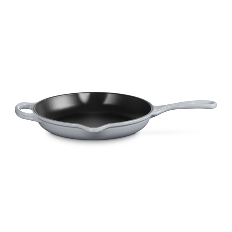 Le Creuset ® Signature 9" Chateau Enameled Cast Iron Skillet - image 5 of 8