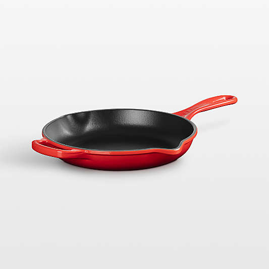 Le Creuset ® Signature 9" Cerise Enameled Cast Iron Skillet