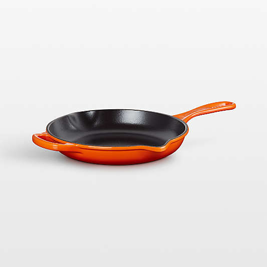 Le Creuset ® Signature 9" Flame Enameled Cast Iron Skillet