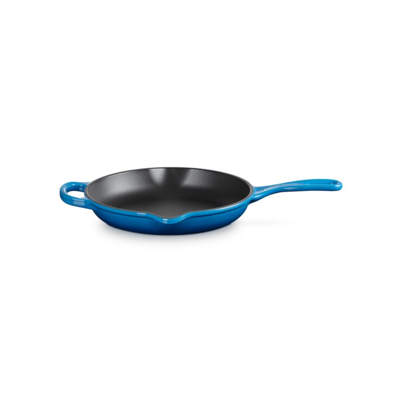 Le Creuset ® Signature 9" Marseille Enameled Cast Iron Skillet - image 5 of 8