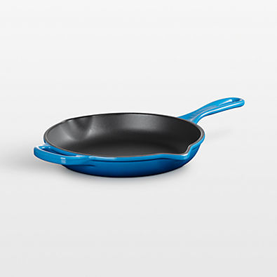 View Le Creuset ® Signature 9" Marseille Enameled Cast Iron Skillet details