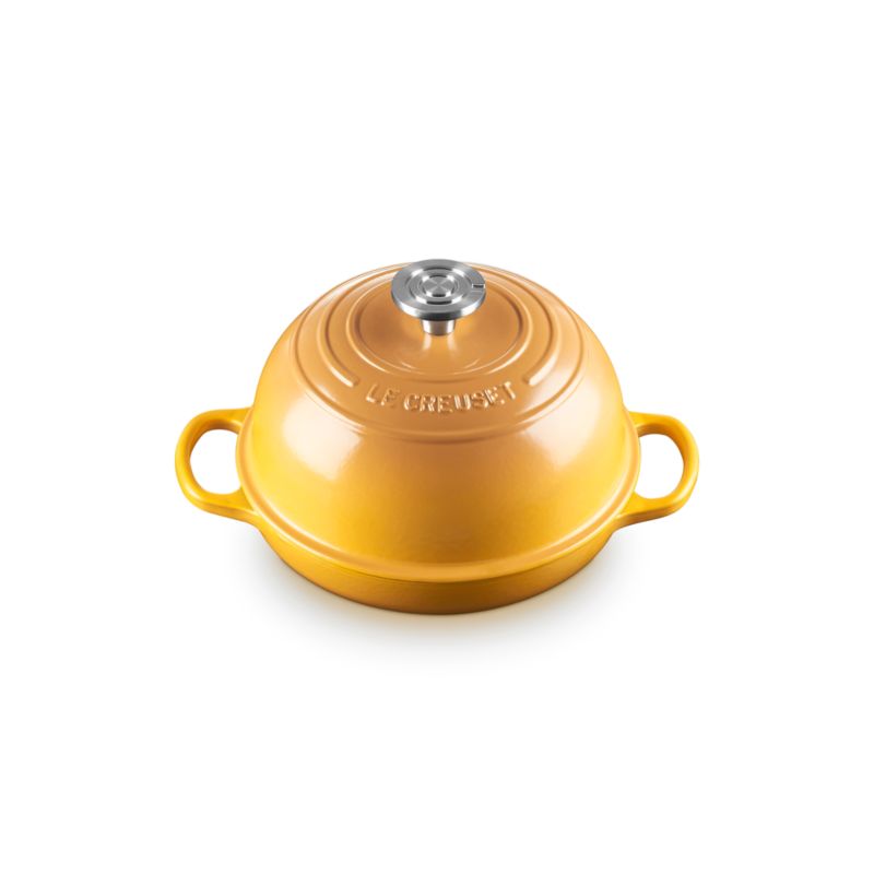 Le Creuset ® Signature 9.5" Nectar Bread Oven - image 1 of 7