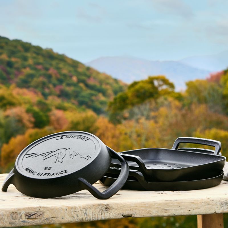 Le Creuset ® Alpine Outdoor 15" Pizza Pan - image 6 of 10