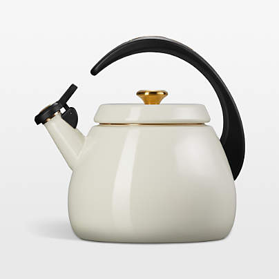 Le Creuset ® Cloche 2.2-Qt. Cream Stovetop Tea Kettle