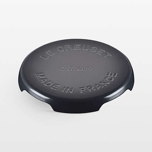 Le Creuset ® Oyster Enameled Cast Iron Signature Trivet
