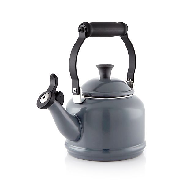 le creuset black teapot