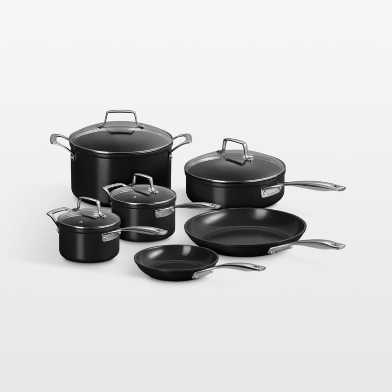 Le Creuset ® Essential Ceramic Non-Stick -Piece Cookware Set