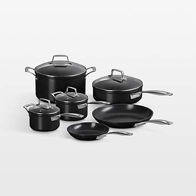 Le Creuset ® Essential Ceramic Nonstick 10-Piece Cookware Set