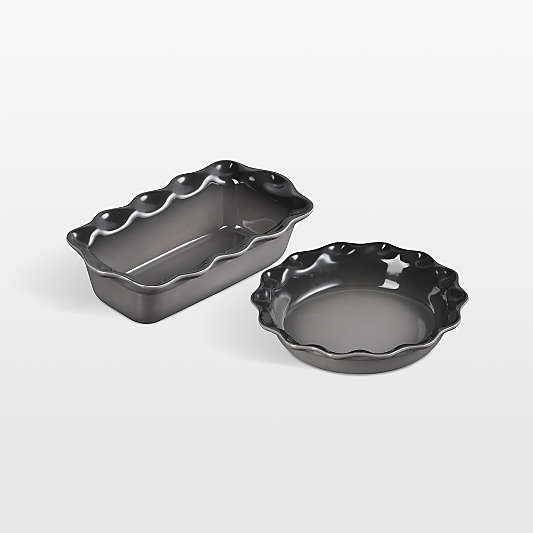 Le Creuset ® Oyster Fluted Ceramic Pie Dish and Loaf Pan Set
