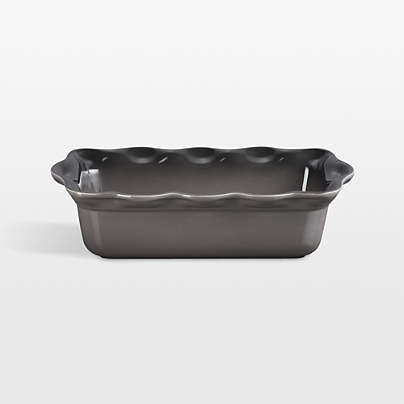 Le Creuset ® Heritage Oyster Fluted Ceramic Loaf Pan