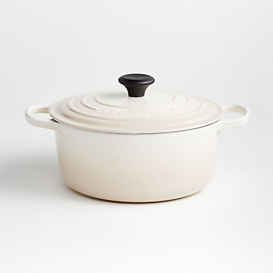 View Le Creuset ® Signature Meringue 5.3L/5.5-Qt. Enameled Cast Iron Dutch Oven details