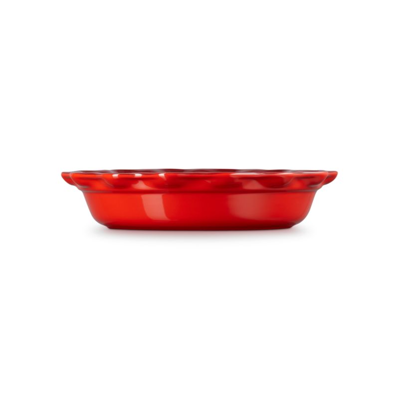 Le Creuset ® Cerise Heritage 23cm Pie Dish - image 1 of 3