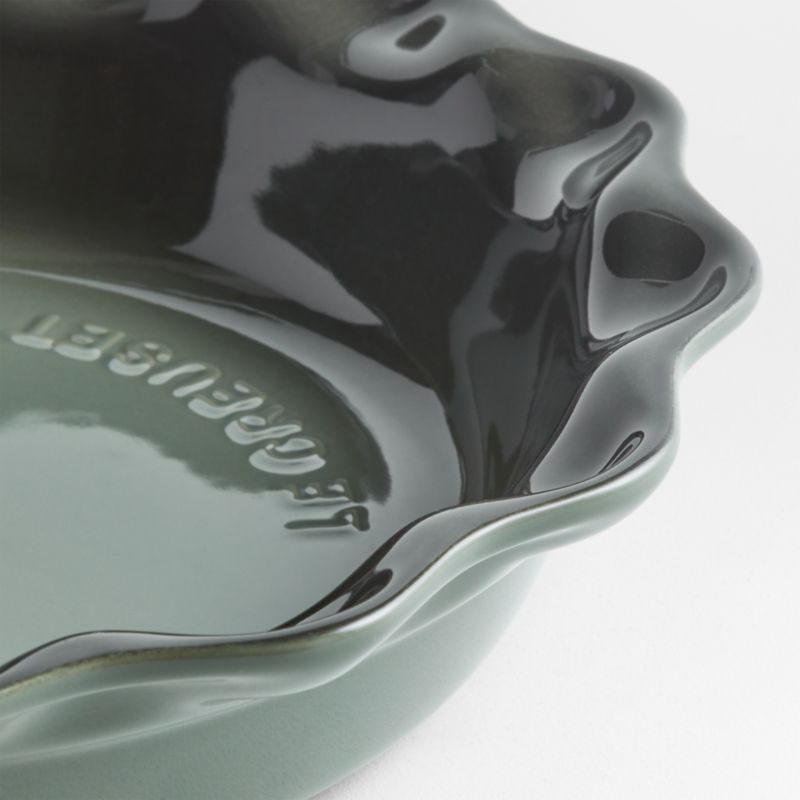 Le Creuset ® Heritage Thyme Pie Dish - image 2 of 3