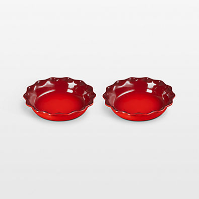 View Le Creuset ® 9" Heritage Cerise Pie Dishes, Set of 2 details