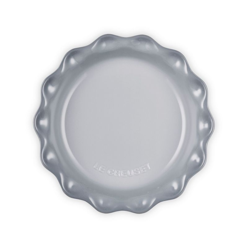 Le Creuset ® Heritage 9" Chateau Stoneware Pie Dish with Fluted Rim - image 6 of 6