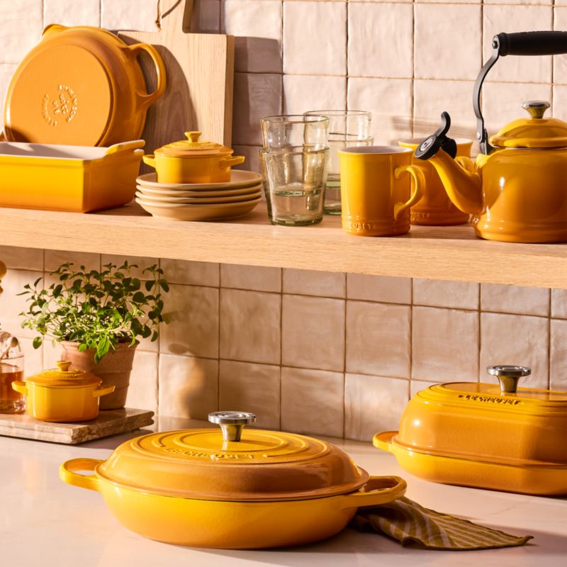 Le Creuset ® Signature 11.5" Nectar Oval Bread Oven - image 2 of 9